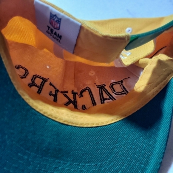 NFL Green Bay Packers Embroidered Adjustable Baseball Hat - Picture 5 of 5